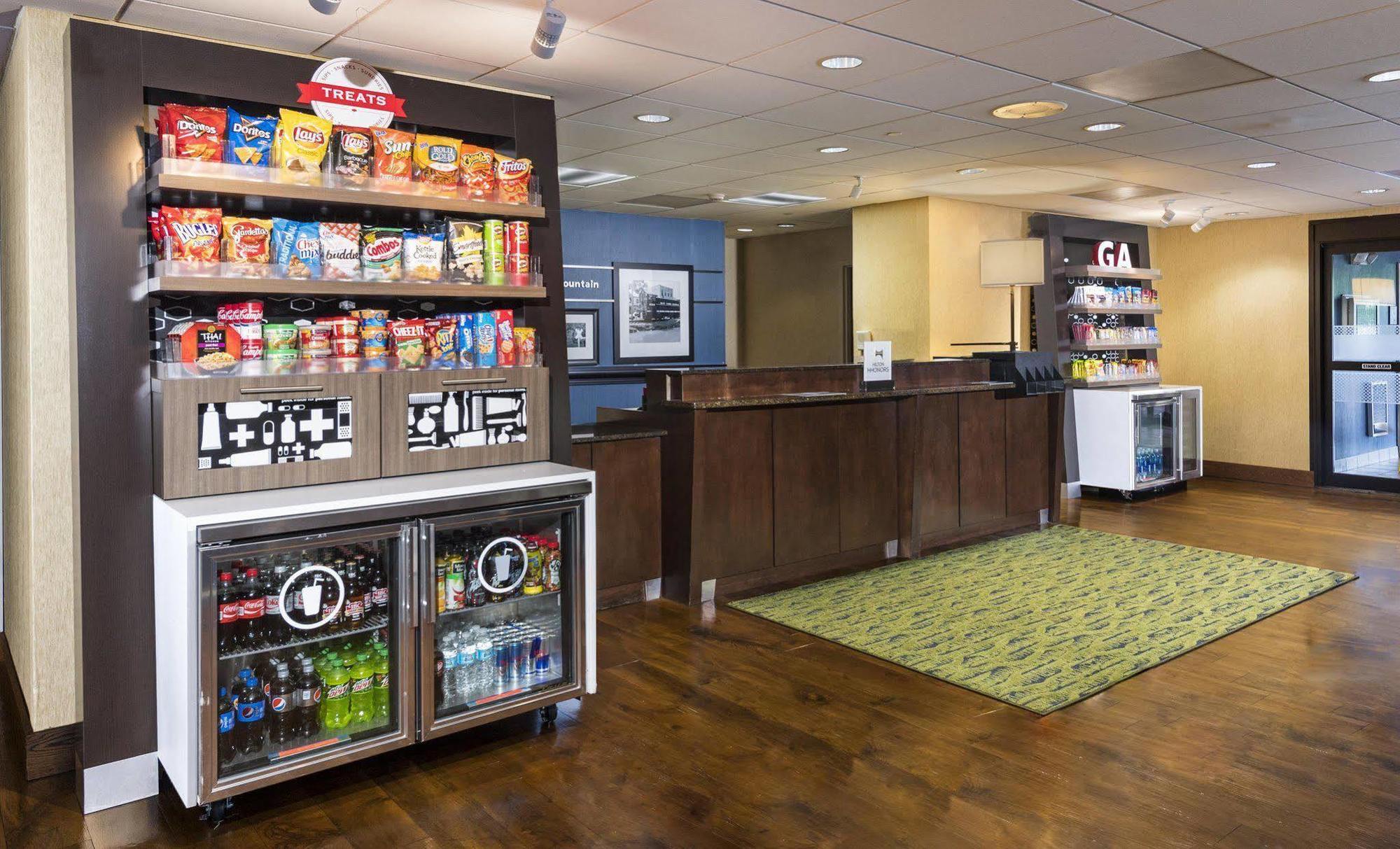 Hampton Inn Atlanta-Stone Mountain Exterior foto